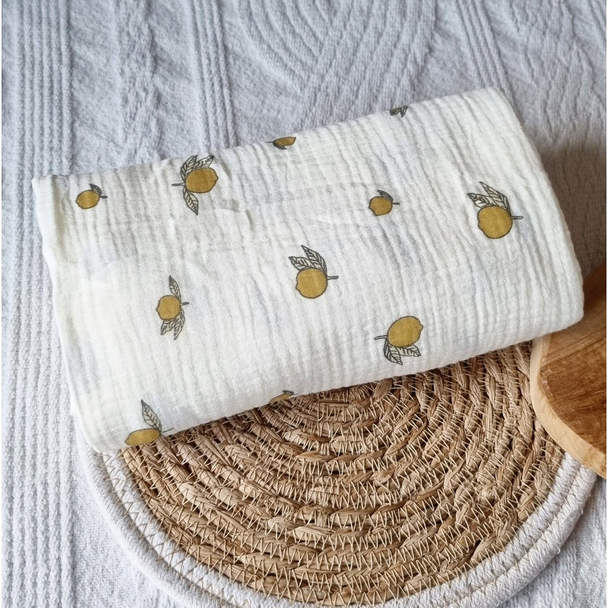Baby Luna | Hydrofiele doek XL - Beige met Citroenen 130x110 CM